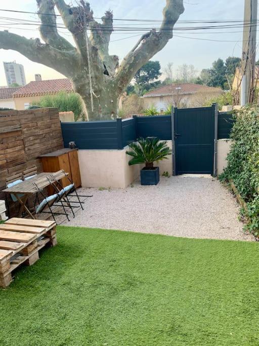 Magnifique Maison Avec Jardin Villa Marsella Exterior foto